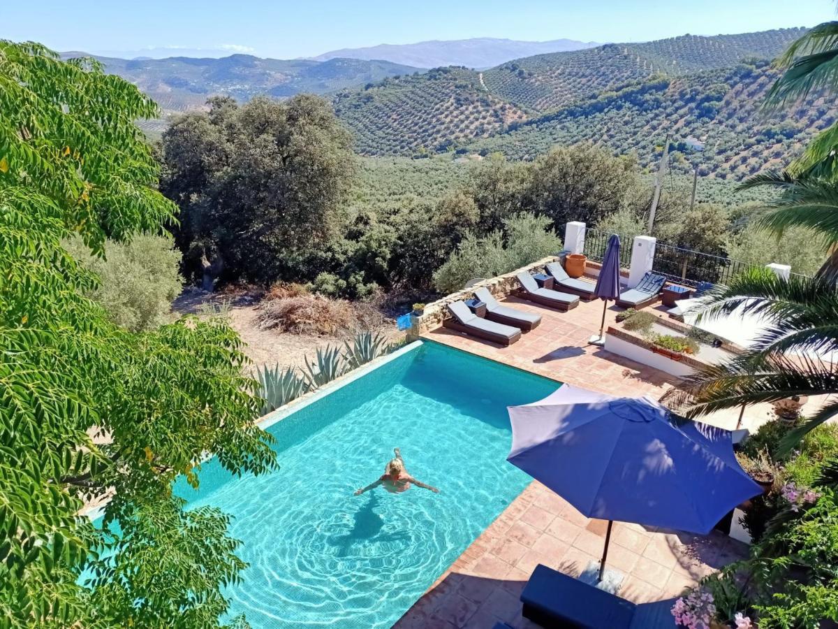 Cortijo La Haza Bed & Breakfast Iznájar Exterior photo
