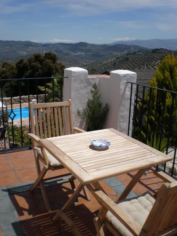 Cortijo La Haza Bed & Breakfast Iznájar Exterior photo
