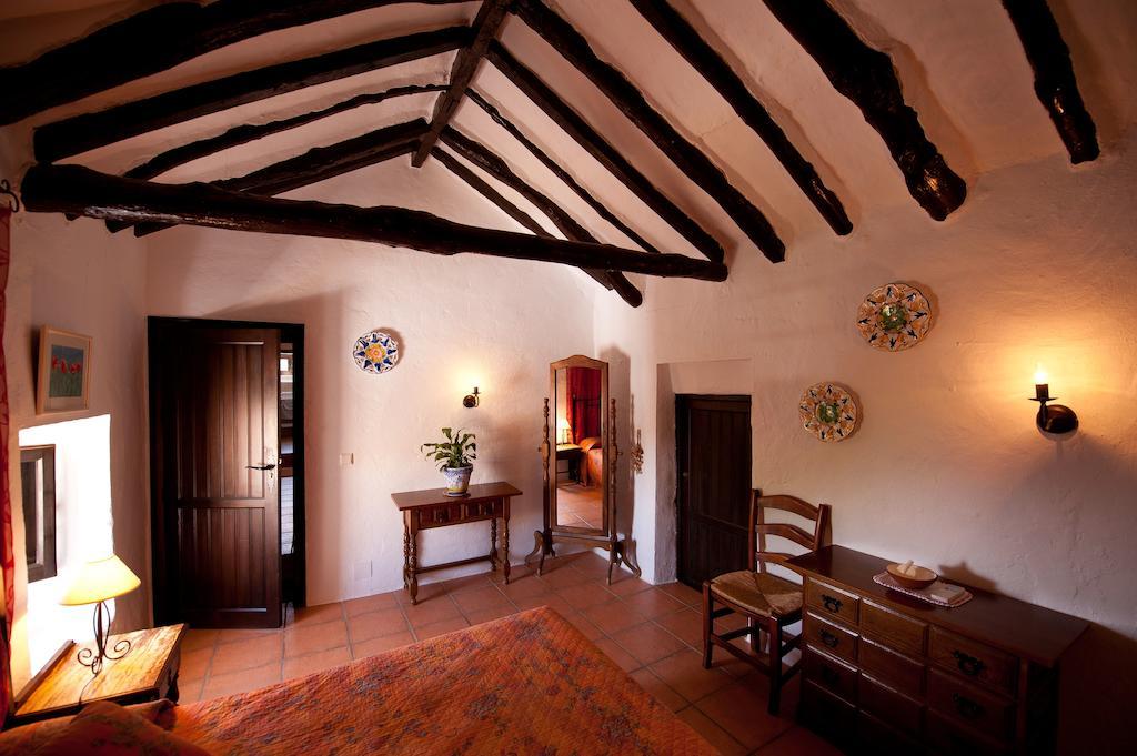 Cortijo La Haza Bed & Breakfast Iznájar Room photo